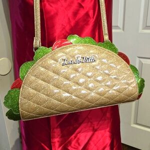 The Original Luxe DeVille Taco Purse